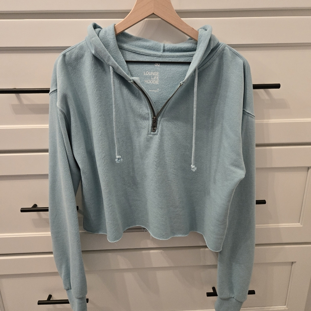 SO Medium Crop Hoodie